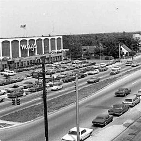 Looking Back Levittown Shopping Center On Hempstead Turnpike Long Island History Long