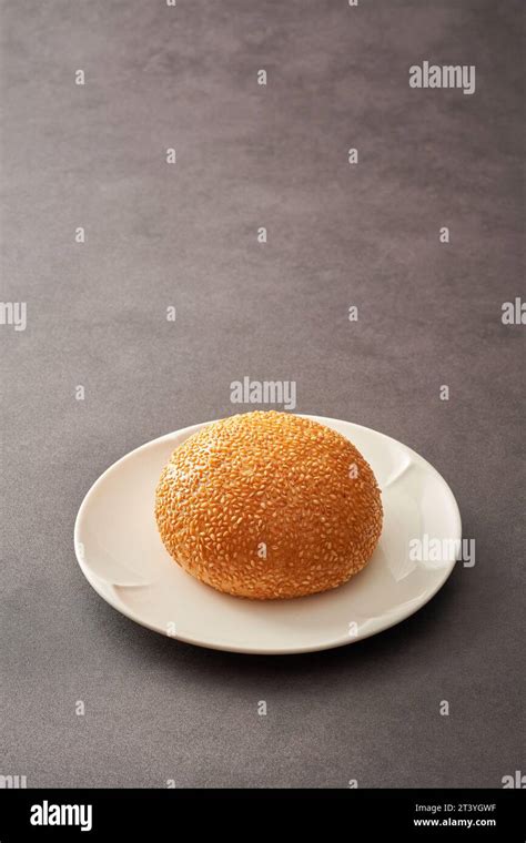 Chinese Food Sesame Seeds Ball Jian Dui Stock Photo Alamy