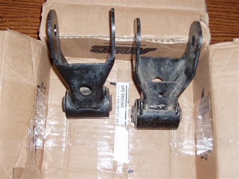 Nissan Titan Rear Leaf Spring Shackle