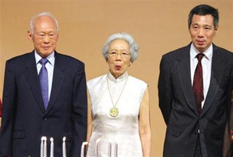 Lee Kuan Yew S Daughter Li Weiling She Is Single Since 66 Years Old And Her Father Was Worried