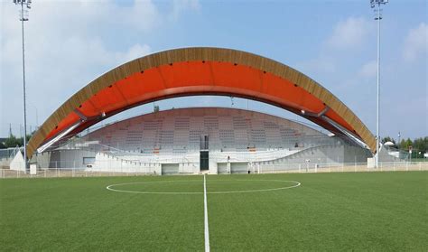 Actualité N3 L Entente SSG jouera au stade Salif club Football