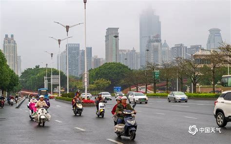 湿漉漉的恐惧！广西南宁雨雾蒙蒙 回南天也来凑热闹 天气图集 中国天气网