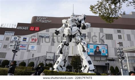 View Gundam Statue Located Symbol Promenade Stock Photo 2281797473 ...