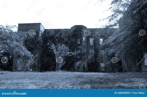 Building On Central State Hospital Grounds Stock Image Image Of White