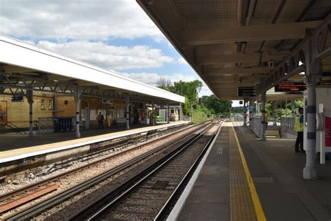 Orpington Station N Chadwick Cc By Sa 2 0 Geograph Britain And Ireland