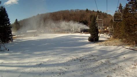 Winter blast provides a boost for Connecticut ski resorts | fox61.com