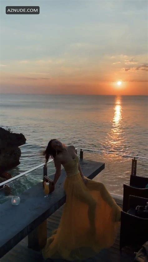 Alexis Ren Sexy And Nude Photos From Her New Photoshoot In Hawaii Aznude