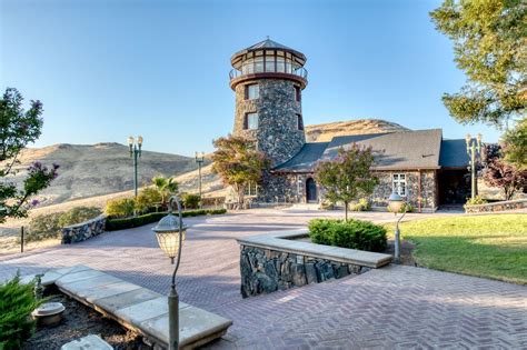 THE CLOVIS CASTLE 34 Photos 16393 Auberry Rd Clovis California