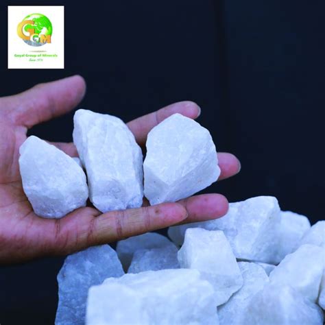 Snow White Quartz Lumps At Rs Mt In Jaipur Id