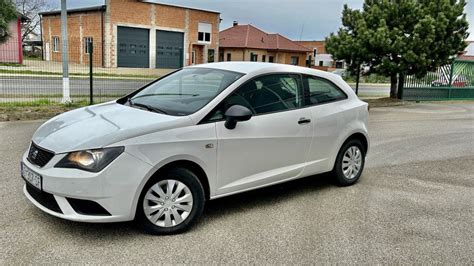 Seat Ibiza Tdi Reg Godinu Dana Urednaservisna Knjiga Top