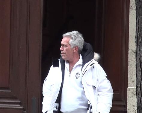 Prince Andrew Is Pictured Inside Jeffrey Epsteins Mansion Stillness