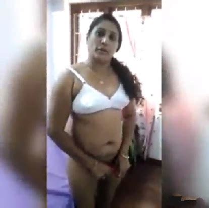 Vizag Aunty Naked Ha Dabbu Kosam Telugu Aunty Porn