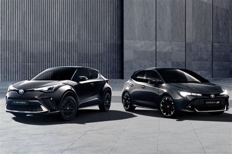 Toyota C HR E Corolla Arrivano Le Black Edition AlVolante It