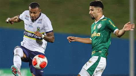 Palmeiras Para No Goleiro Do Santo Andr E Castigado No Final