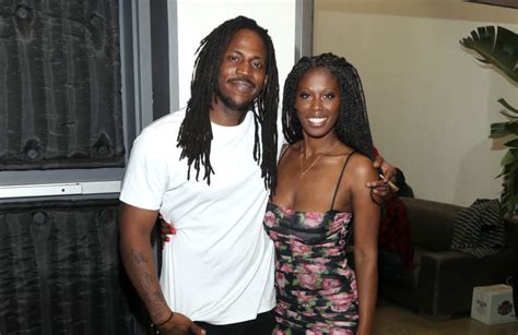 Preciousness: SiR & His Wife Kelly-Ann Farris Welcome Their First Baby