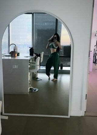 Christina Hendricks Actuallychristinahendricks Nude OnlyFans Photo 64 Nudostar TV