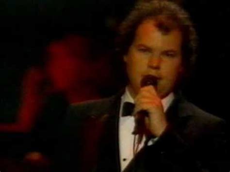 Christopher Cross - Arthur's Theme (Best That You Can Do) - YouTube