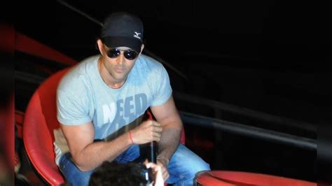 Images: Agneepath cast and crew unveil theatrical trailer – Firstpost