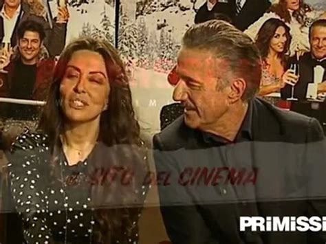 Auguri Di Natale Da Sabrina Ferilli E Christian De Sica Protagonisti Di