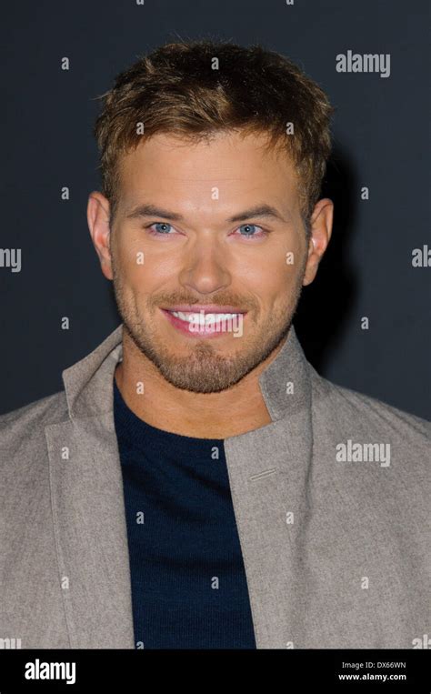 Kellan Lutz (Emmett Cullen) The Twilight Saga: Breaking Dawn Part 2 ...