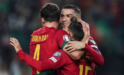 Portugal Bate Isl Ndia E Termina Eliminat Rias Da Euro