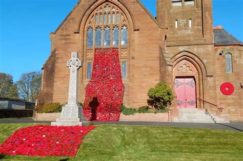 Stunning Display With Poppies Created Ahead Of Remembrance Day