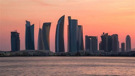 Premium Photo | Skyline of doha at sunset qatar the middle east