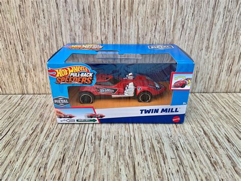 Hot Wheels Pull Back Speeders Twin Mill Toy Car 1 43 Scale Red New In