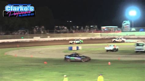 Production Sedans A Main Kingaroy Speedway 15 11 14 Youtube