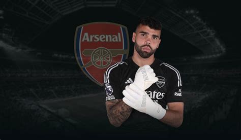 David Raya | Arsenal Goalkeeper | Stats & Bio | One Glove® – The One Glove