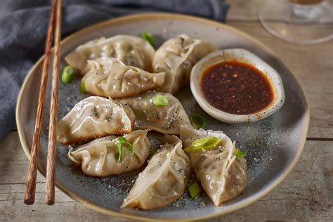 Best Pan Fried Gyoza Recipe Japanese Pork Dumplings Gimme From Scratch