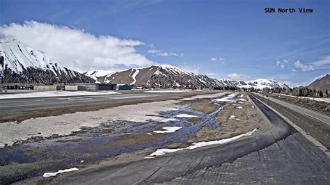 Sun Valley Airport in Hailey, Idaho - US Webcams