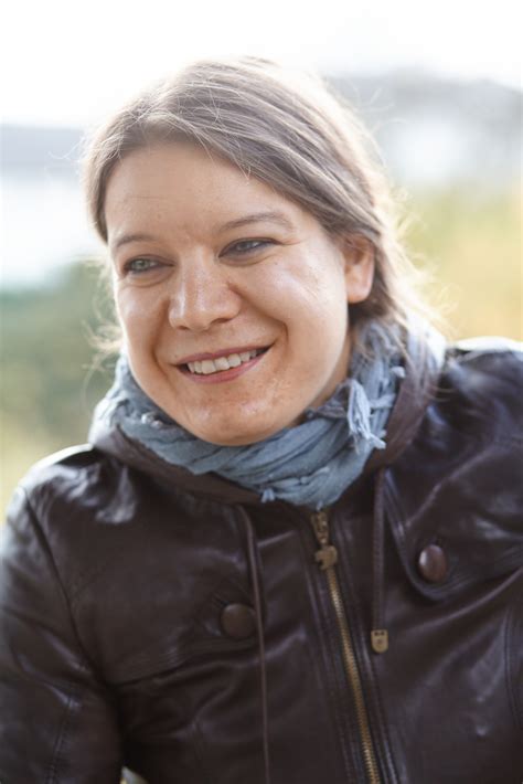 Vita - Nora Mansmann