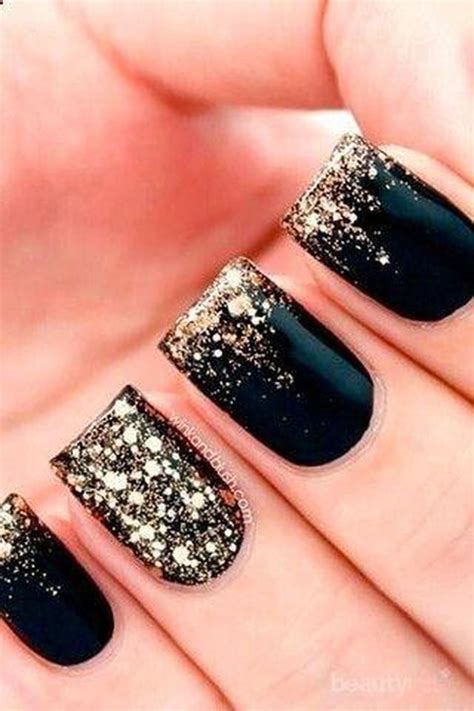 Pilihan Model Nail Art Glamour Kekinian Untuk Pesta Ini Bikin Kamu Jadi