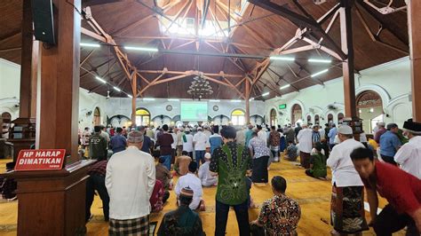 Pin on Masjid Agung Jami' Kota Malang | Masjid, Malang, Kota