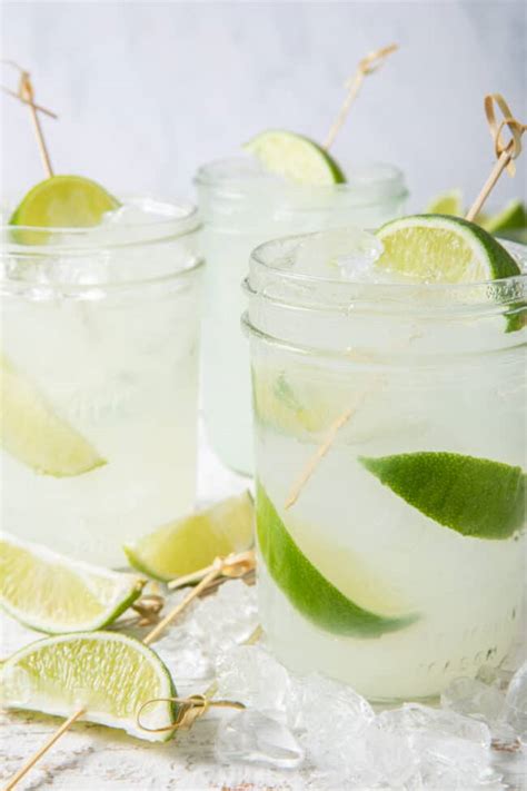 Easy Homemade Limeade The Harvest Kitchen