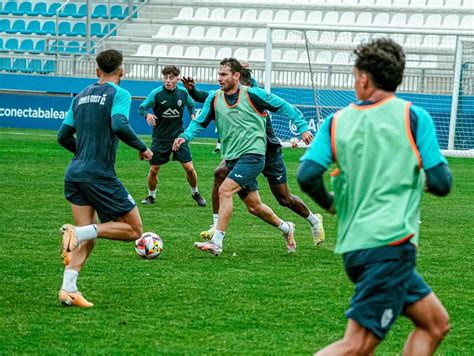 F Tbol Primera Rfef El Atl Tico Baleares Estrena El A O Ante El