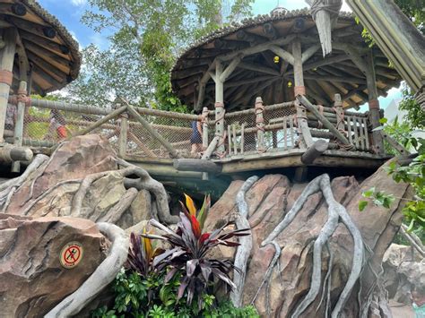 Photos Camp Jurassic Reopens At Universals Islands Of Adventure Wdw News Today