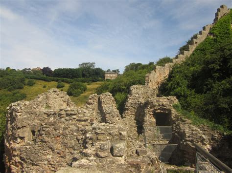 Berwick Castle (ruins) | Co-Curate