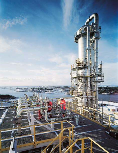 LNG and natural gas processing plants | Download Scientific Diagram