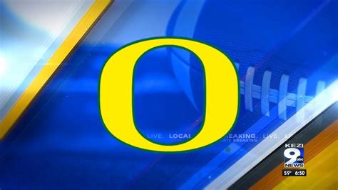 Oregon Quarterback Bo Nix Named Pac 12 Offensive Player Of The Year