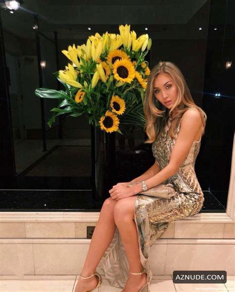 Sophie Habboo Sexy And Nude Photos Collection AZNude