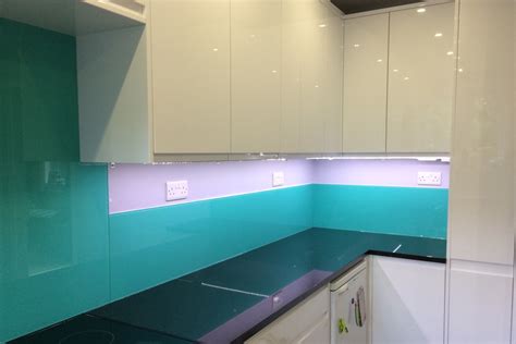 Toughened Glass Splashback Coloured In Turquoise Glass Splashbacks Pro Glass 4