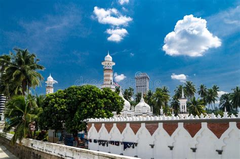 Masjid Jamek Mosque In Center Of Kuala Lumpur The Mosque Was Built In