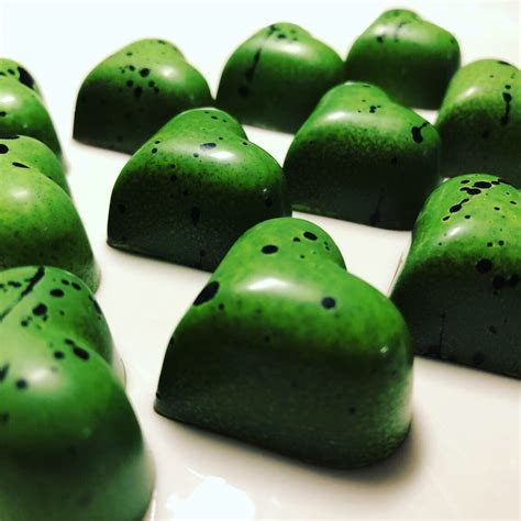 Cremet Kiwi & Vanilje – Chokoladetossen