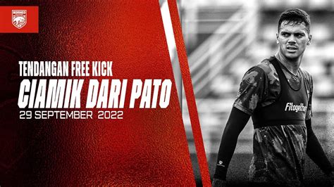 Tendangan Free Kick Ciamik Dari Matheus Pato Youtube