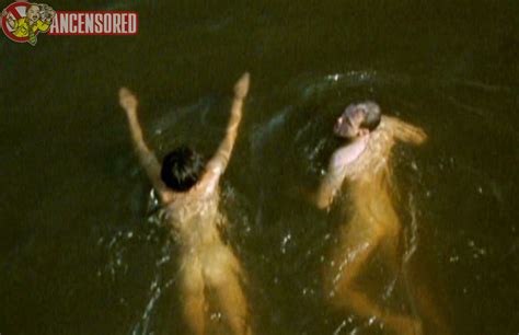 Naked Rena Zednikova In The Farewell