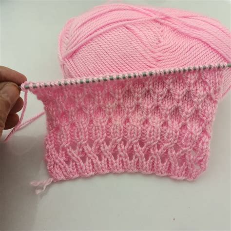 Delikli örgü modeli yelek hırka şal örgüsü in 2024 Knitted hats