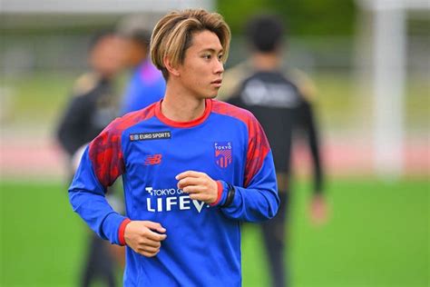 【photo】鹿島から期限付き移籍！パリ五輪を目指す、fc東京の荒木遼太郎を特集！｜沖縄キャンプ サッカーダイジェストweb