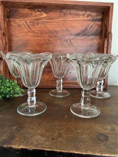 Vintage Sundae Glasses Set Of Ice Cream Dishes Soda Fountain Parfait